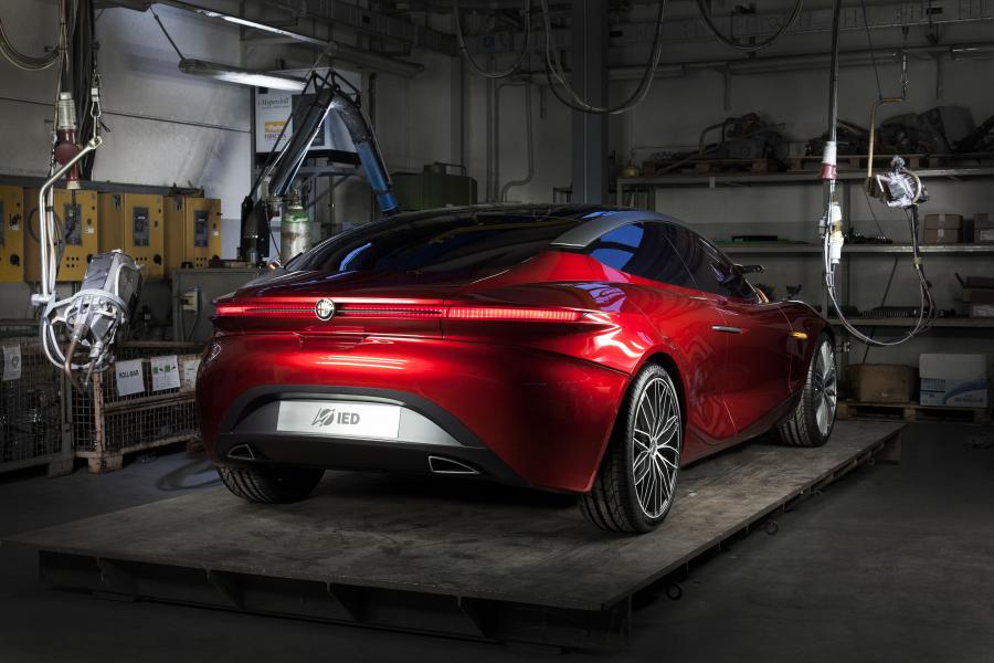  Alfa Romeo Gloria by IED 2013 года  (фото 12 из 13)